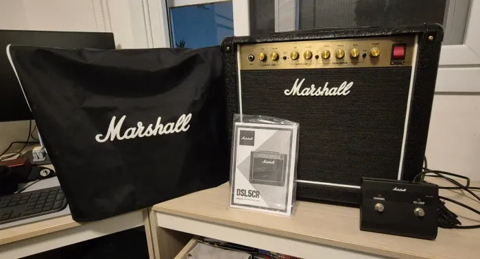 Amplificador Valvulado Marshall DSL5CR