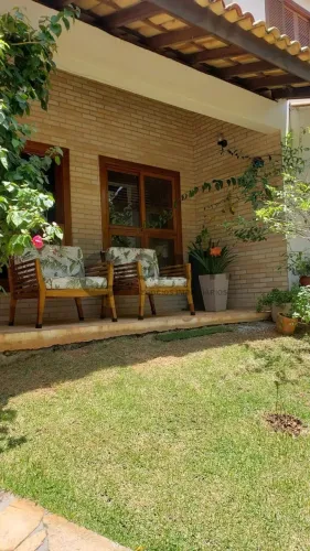 Casa em condomínio na Granja Olga, Sorocaba-SP: 4 quartos, 2 suítes, 2 salas, 2 banheiros,