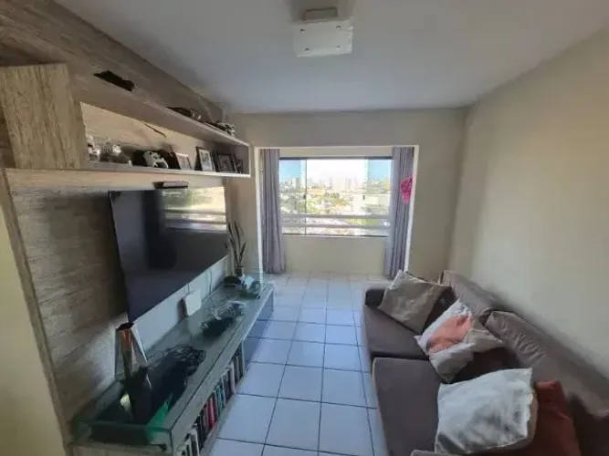 Apartamento à venda no Condomínio Sun Towers, em Cidade Satélite, Pitimbu.