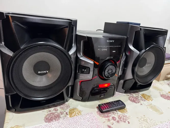 O Sony MHC-GPX3 (Mini System Genezi de 760W RMS muito potente USB divido no cartão
