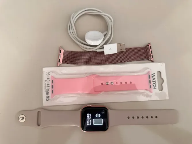 Apple Watch Series 6 Gold (Dourado) ( Cellular + GPS, 40 mm)