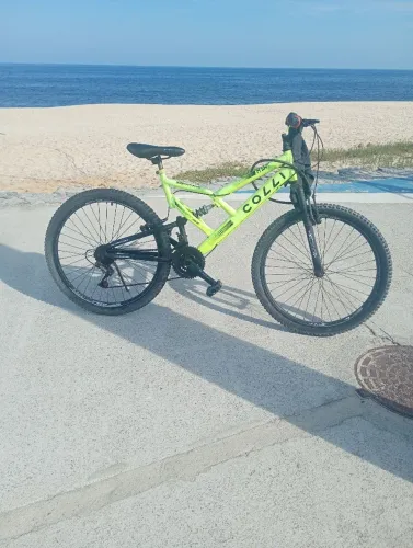 Vendo bike muito nova suspensão dupla 
