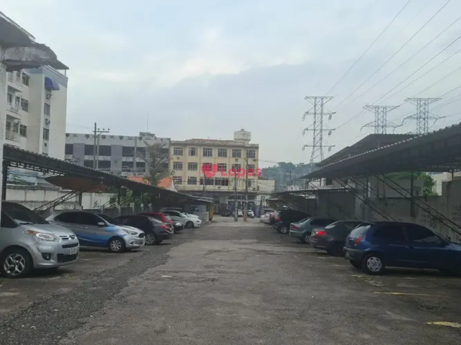 Lopes B2E vende terreno com 1123,5 m², em ótima localização, ideal tanto para uso residenc
