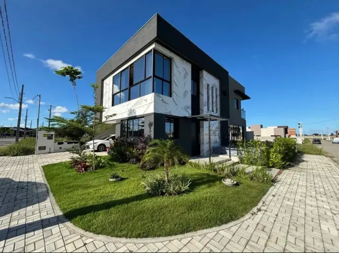 Casa duplex porteira fechada no condomínio bosque do sol em João Pessoa