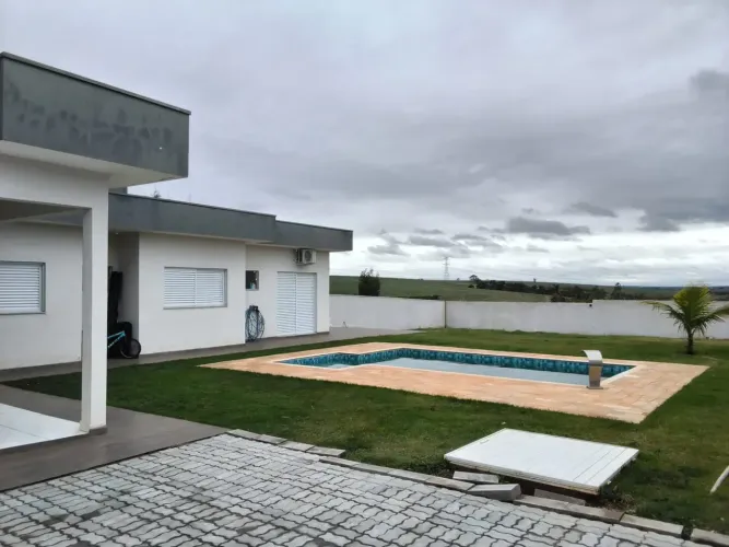 Casa á venda em condomínio no Residencial Ecopark, em Tatuí.