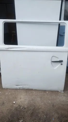 Porta central da kombi , completa