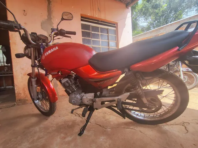 Moto Yamaha 2008
