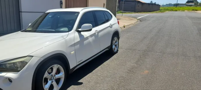 BMW X1 Sdrive 20I 2.0/2.0 TB Acti.flex Aut. 2013