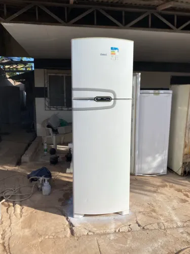 Vendo geladeira