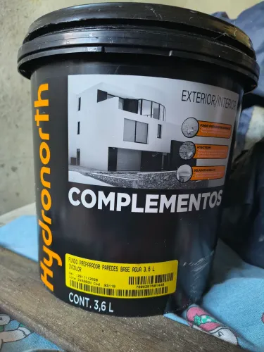 Vendo fundo preparador de paredes
