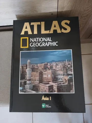 Livro Atlas National Geografic Ásia I 1 Abril Coleções Vol 7