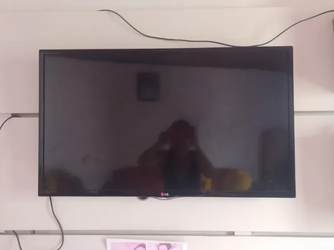 Tv smart reiniciando