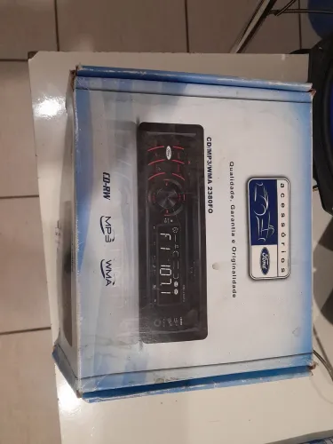 Radio Ford 
