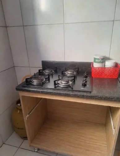 fogão cooktop com armário
