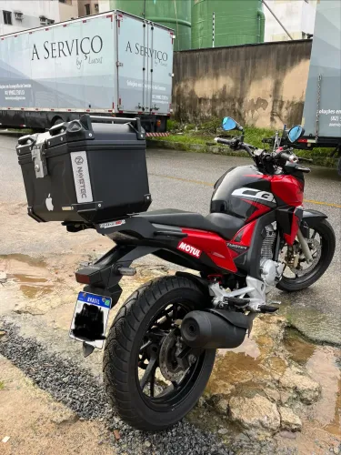 Vendo suporte de baú coyote para Twister 250 ano 2015 a 2022