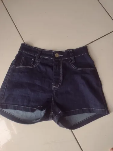 Short jeans feminino