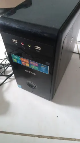 Mini pc com 10 mil jogos retro na memoria