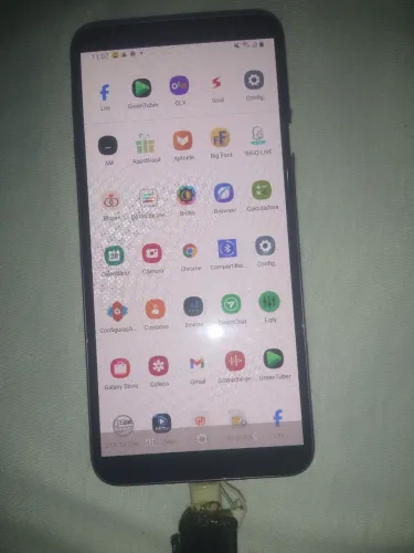 Samsung j 8 para tira peças tela e placa mãe