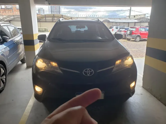 Toyota RAV4 2.0 4X2 16V Aut. 2013
