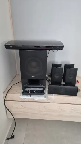 Home theater sony bdv e-390. Blu-ray.