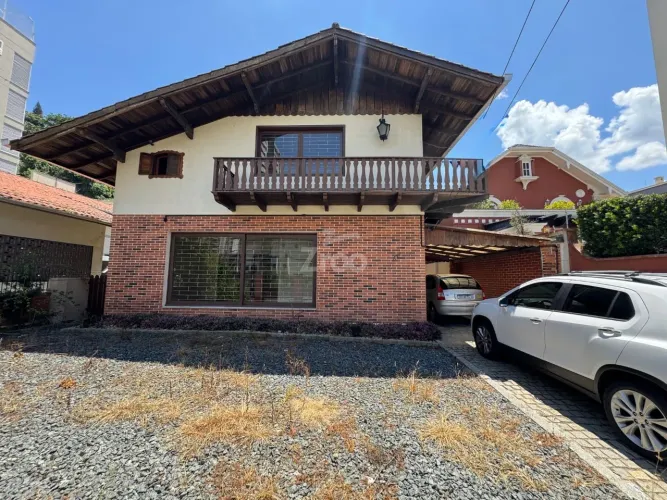 Casa com 5 dormitórios para alugar, 462 m² por R$ 9.000/mês - Ponta Aguda - Blumenau/SC