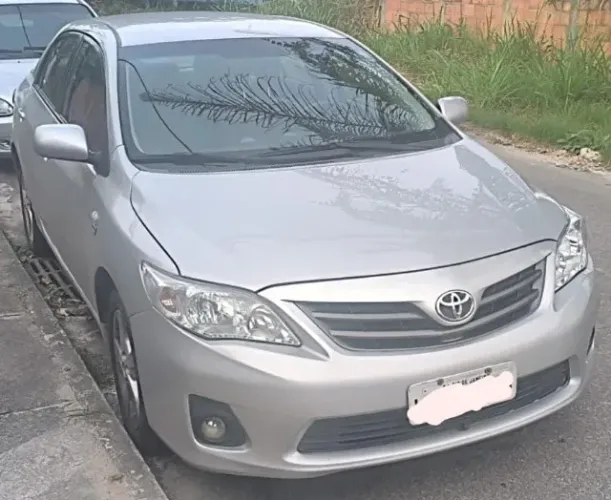 Toyota Corolla GLI 1.8 Flex 16V Aut. 2013