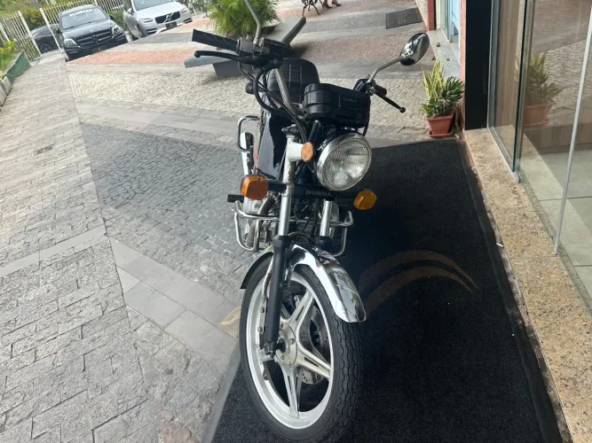 Moto Raridade CB 400 ano 1982