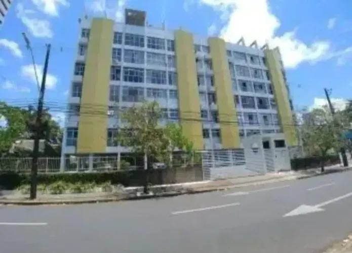 T - Edifício Maria de Lourdes. 3 q com 2 vagas