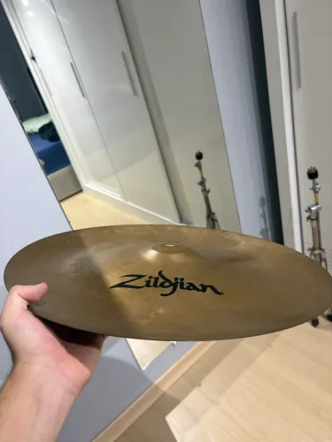 Prato China 18 - Zildjian ZBT