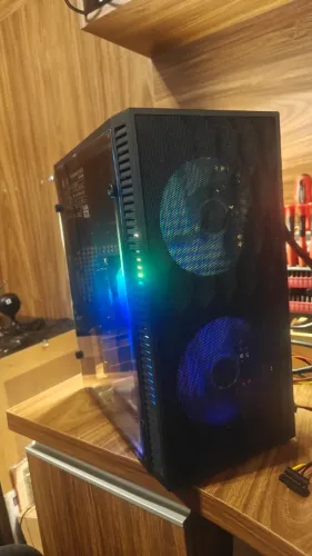 PC COMPUTADOR GAMER QUALIDADE E BAIXO CUSTO Intel i3 7350K 16 GB DDR4 Hyper X SSD 80 plus