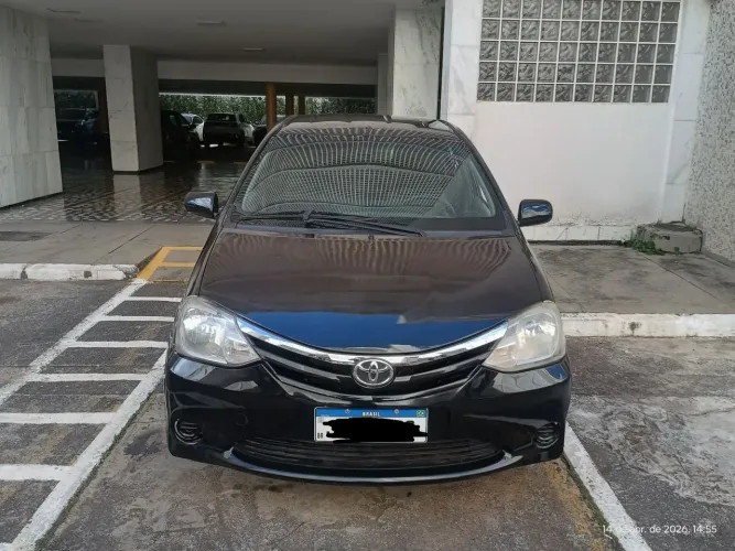 Toyota Etios XS 1.3 Flex 16V 5P Mec. 2013