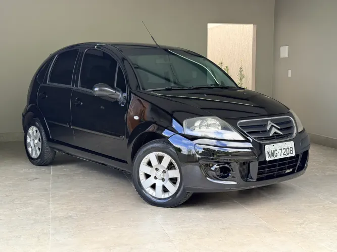 Citroen C3 GLX 1.4/ GLX Sonora 1.4 Flex 8V 5P 2012