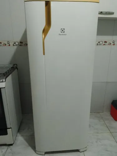 Geladeira Electrolux