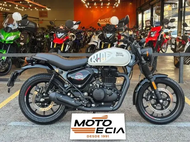 Royal Enfield Hunter 350 Dapper