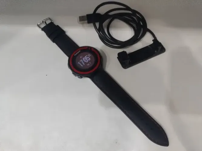 Relogio com GPS Garmin Forerunner 220
