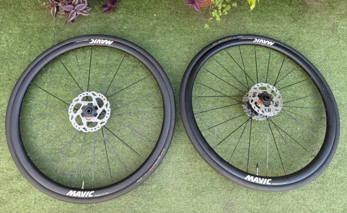 Rodas speed mavic kysirium disc 30mm cerâmica 
