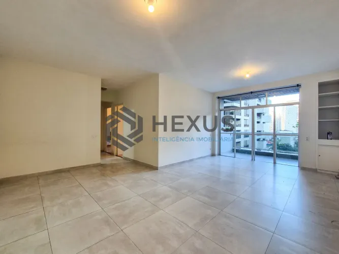 Apartamento padrão à Venda, Pitangueiras, Guarujá, SP