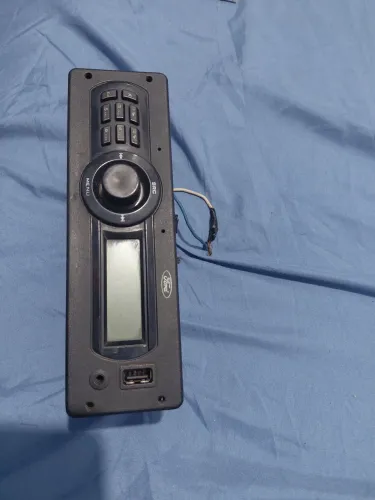 Radio ford