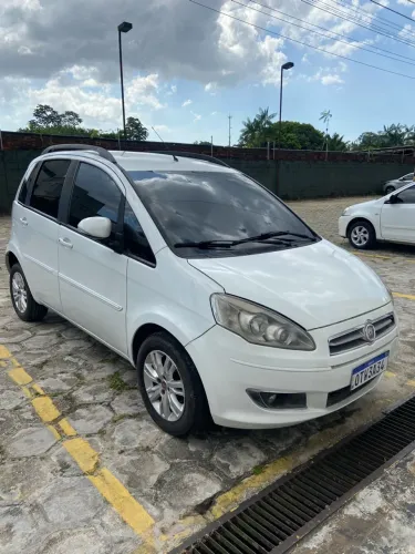 Fiat Idea Attractive 1.4 Fire Flex 8V 5P 2015