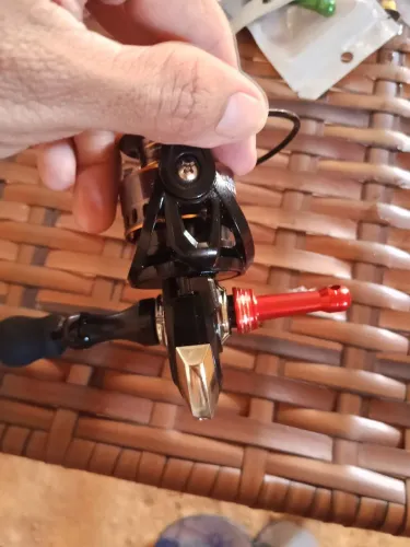 Vendo acessórios para seu molinete.