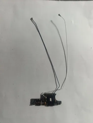 Placa de carga + cabo antena original moto G54