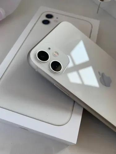 iPhone 11 Branco 128 GB - Usado e em bom estado! ?