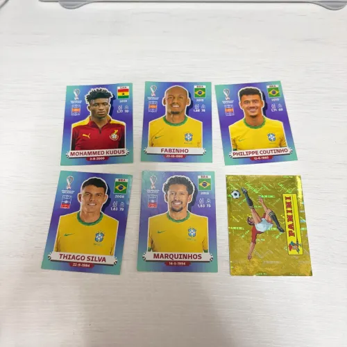 Figurinhas álbum panini copa 2022