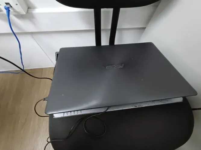 Vendo notebook Asus X550CA