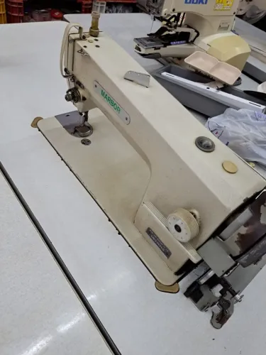Máquina de Costura Reta Industrial Marbor