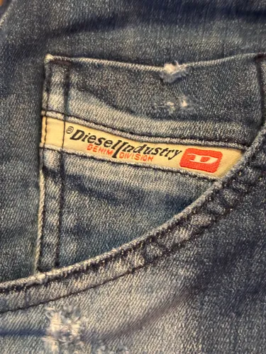 Calça Diesel original moderna