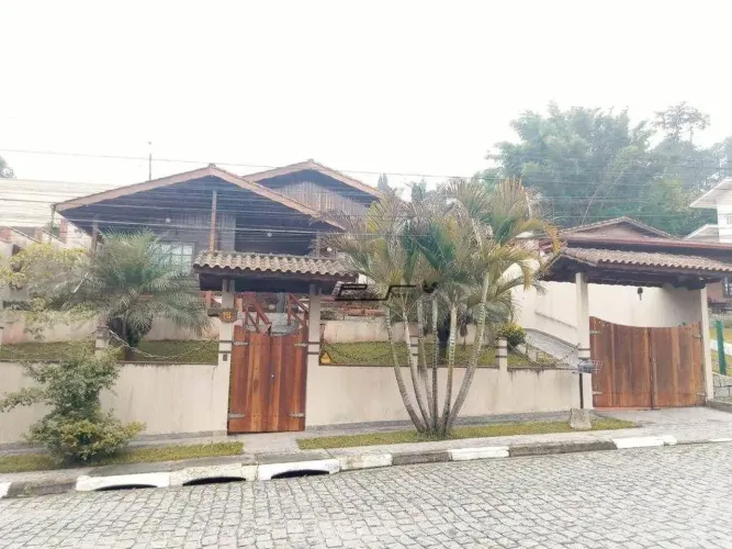 Casa com 3 dormitórios à venda, 267 m² por R$ 1.500.000,00 - Jardim Jaqueline - Ribeirão P