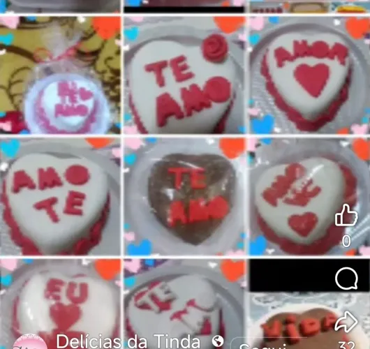 Mini bolo 3 fatias com recheio.