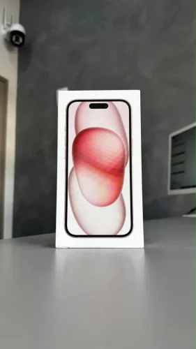 Apple iPhone 15 256GB Rosa lacrado