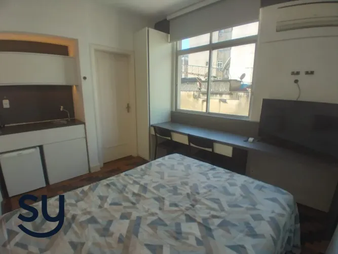Ótimo apartamento Studio, com 30 m² privativos, totalmente mobiliado para locação no bairr